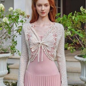 Cream-Colored Butterfly Knit Cardigan